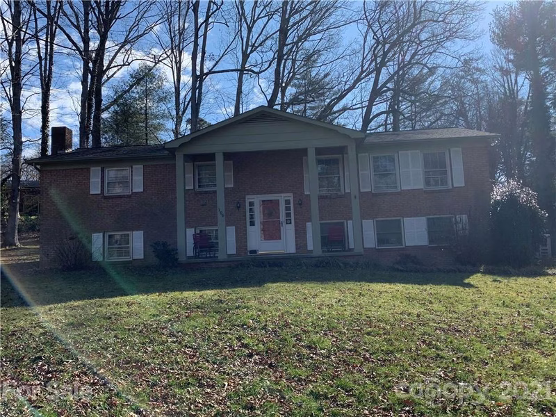 106 Braemar Drive