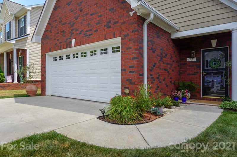 Property image 3 at 4739 Braxton Gate Lane, Hickory, NC 28602