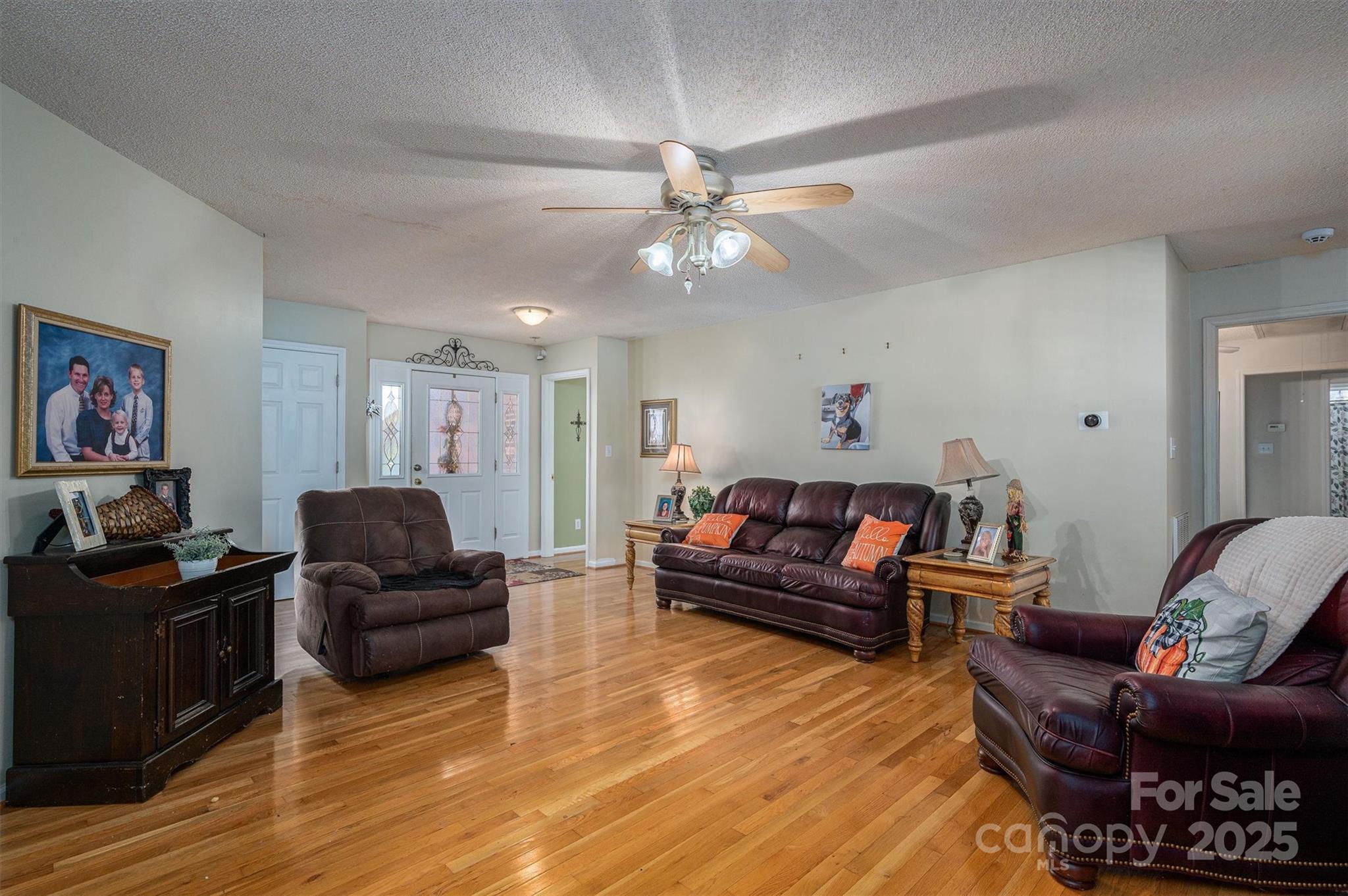 Property image 3 of 1335 Huckleberry Drive in Hillcrest Acres, Lincolnton, NC 28092