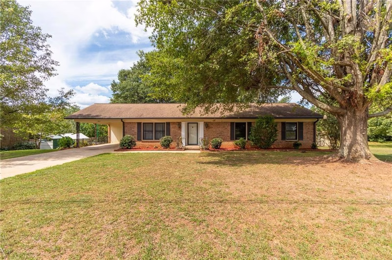 1373 Homestead Drive