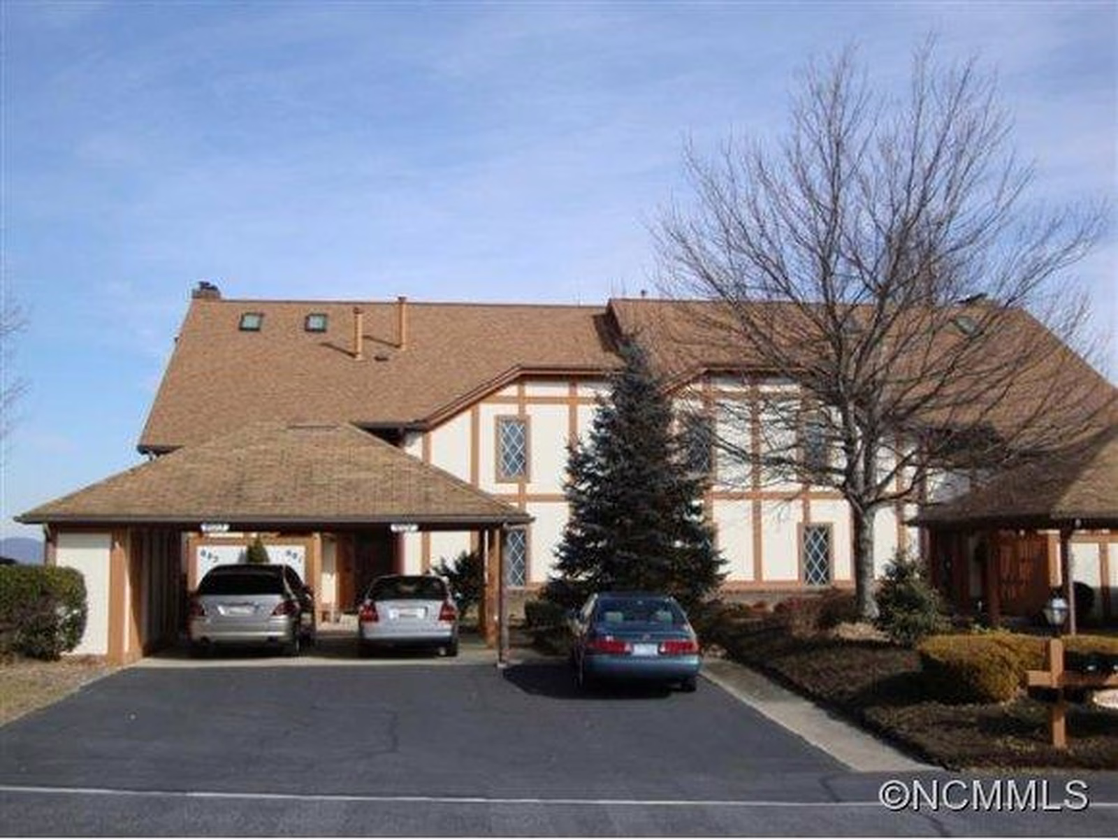 Property image 1 at 603 Fleetwood Plaza, Hendersonville, NC 28739