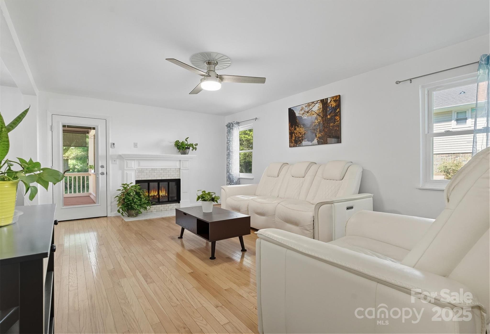 Property image 3 of 9516 Wood Beam Court in Timber Creek, Mint Hill, NC 28227
