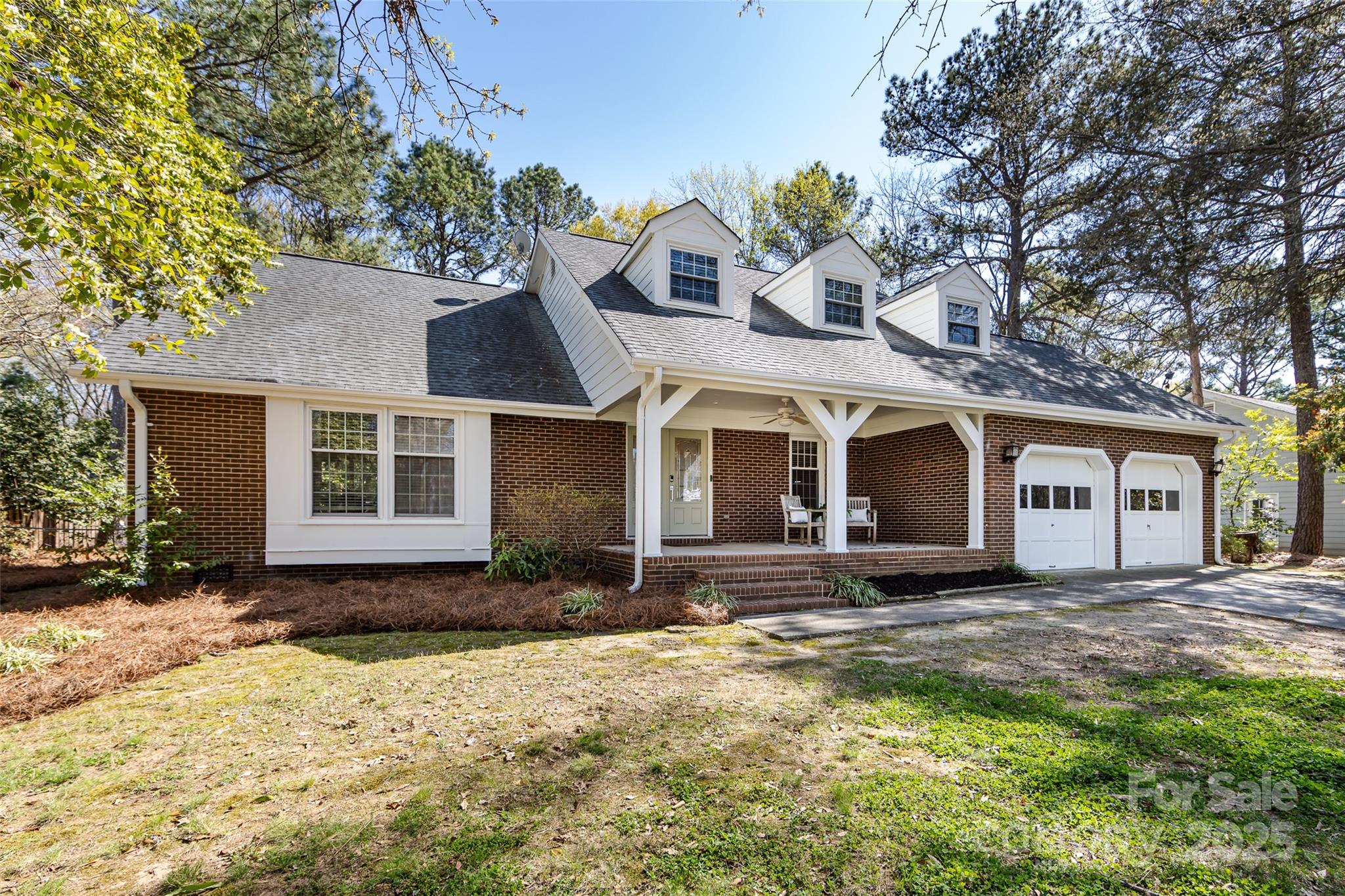 Property image 3 of 5013 Cedar Forest Drive in Carmel Valley, Charlotte, NC 28226
