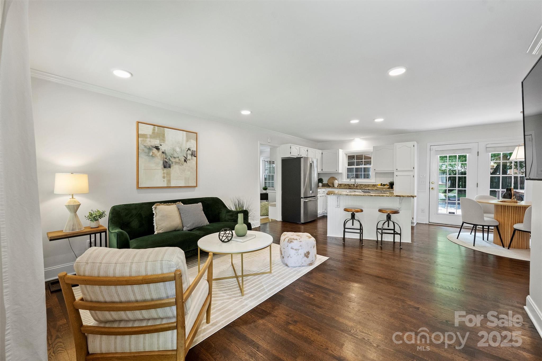 Property image 4 of 6938 Wrentree Drive in Starmount, Charlotte, NC 28210