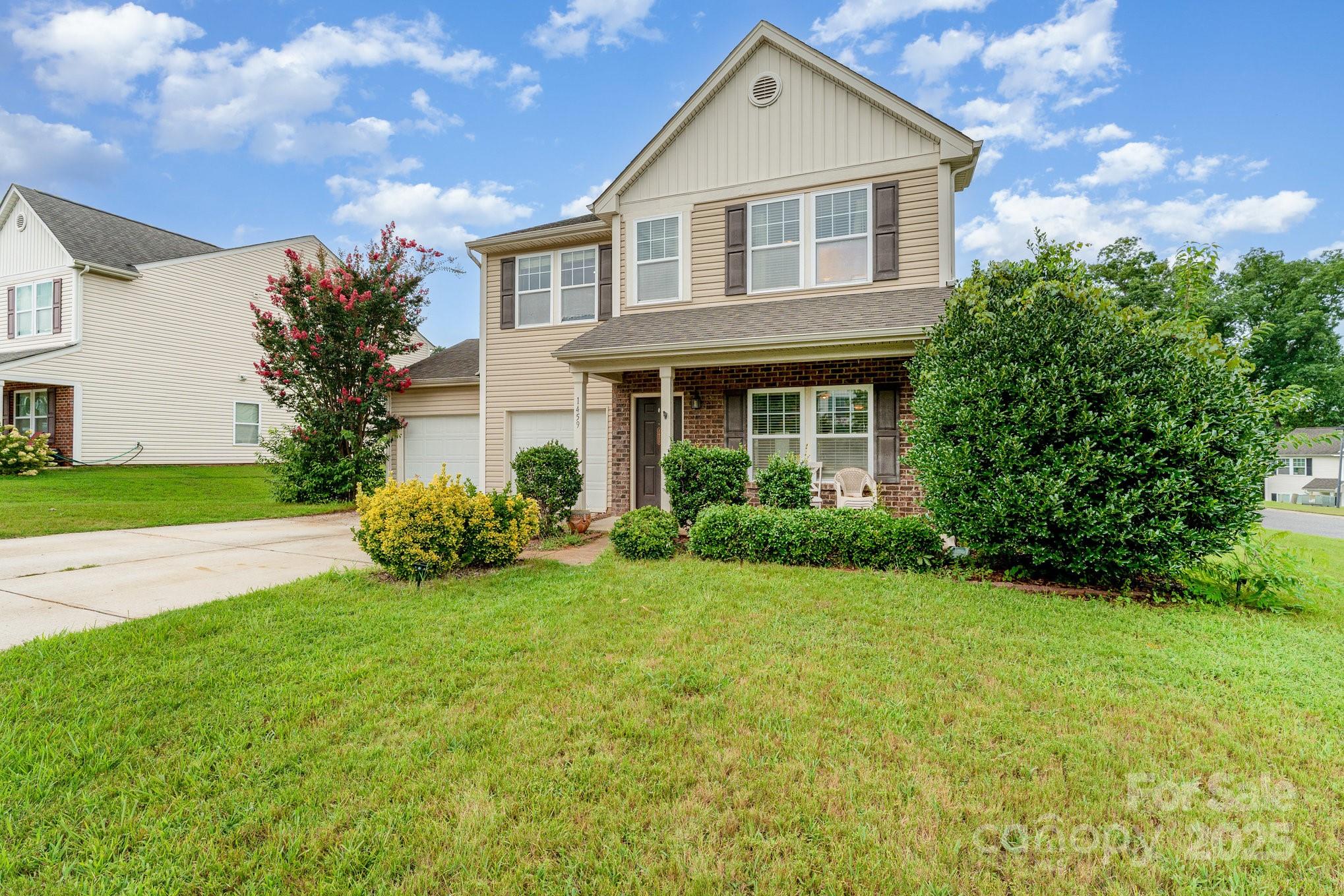 Property image 3 of 1459 Winter Drive in Valley Brook, Statesville, NC 28677