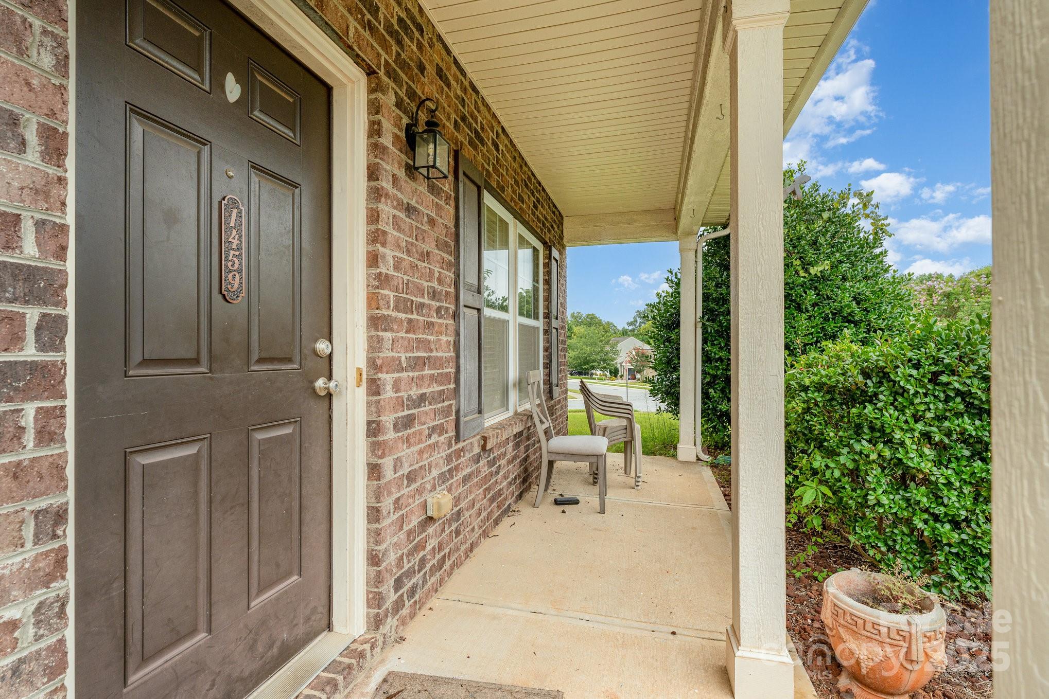 Property image 4 of 1459 Winter Drive in Valley Brook, Statesville, NC 28677