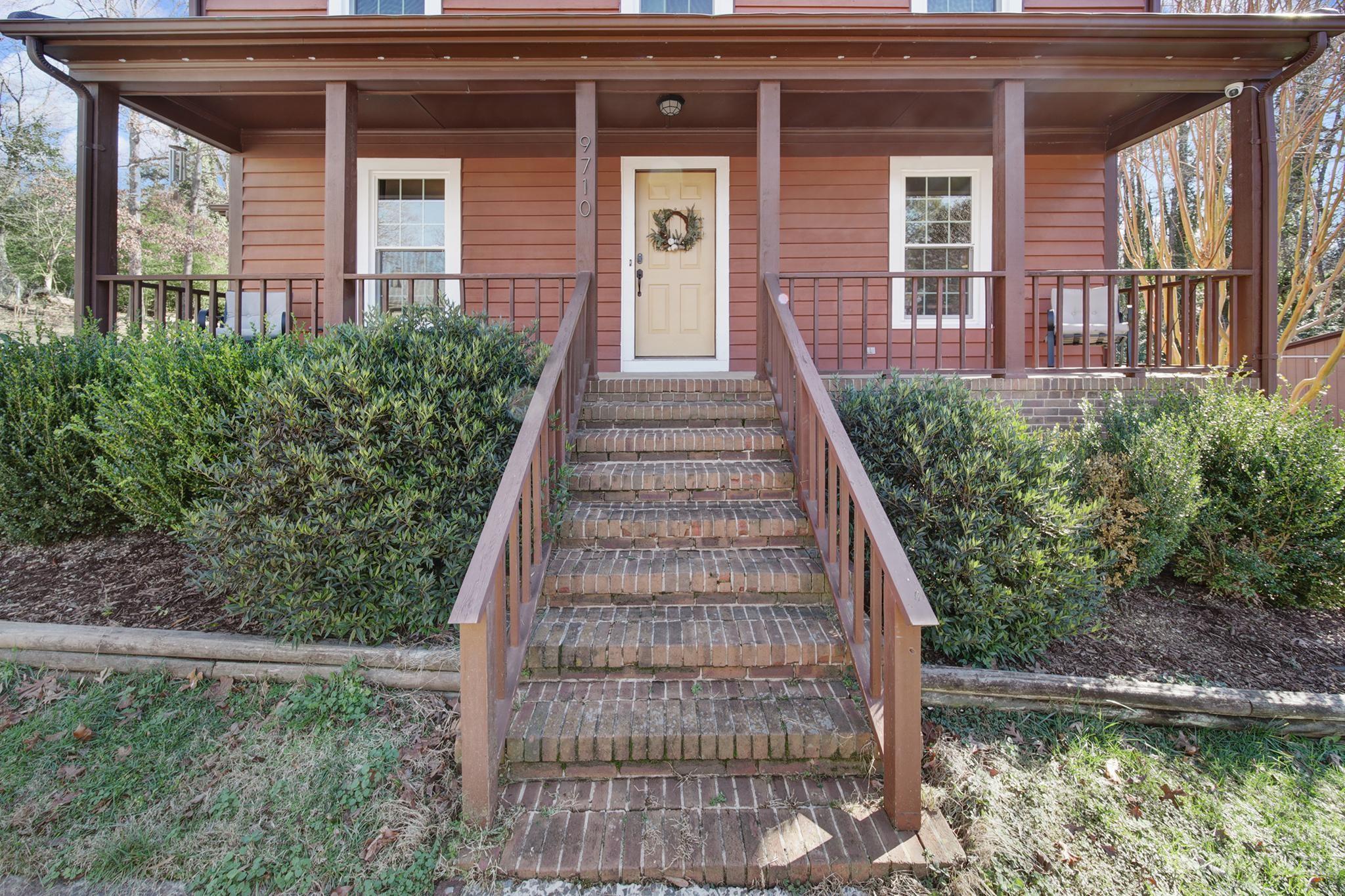 Property image 2 of 9710 Batten Court in Timber Creek, Mint Hill, NC 28227