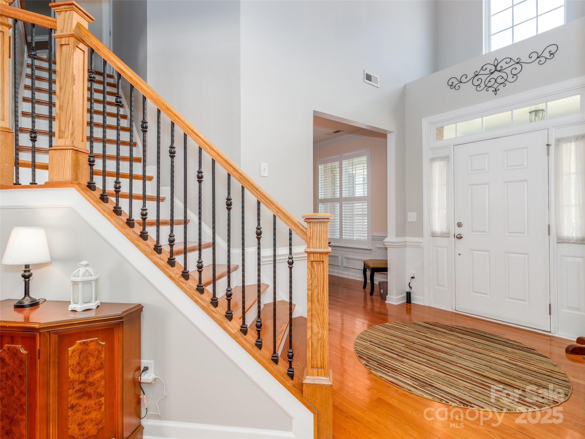 Property image 5 of 706 Springwood Drive in Wesley Oaks, Waxhaw, NC 28173