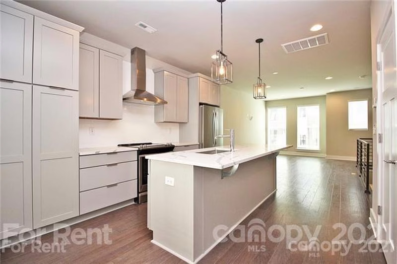 Property image 5 at 1645 Cannon View Lane, Charlotte, NC 28208