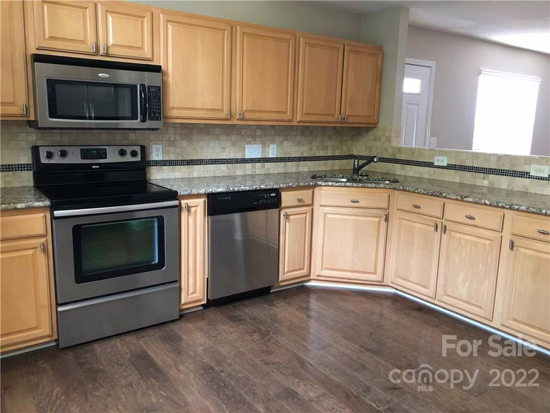 Property image 4 at 8636 Robinson Forest Drive, Charlotte, NC 28277