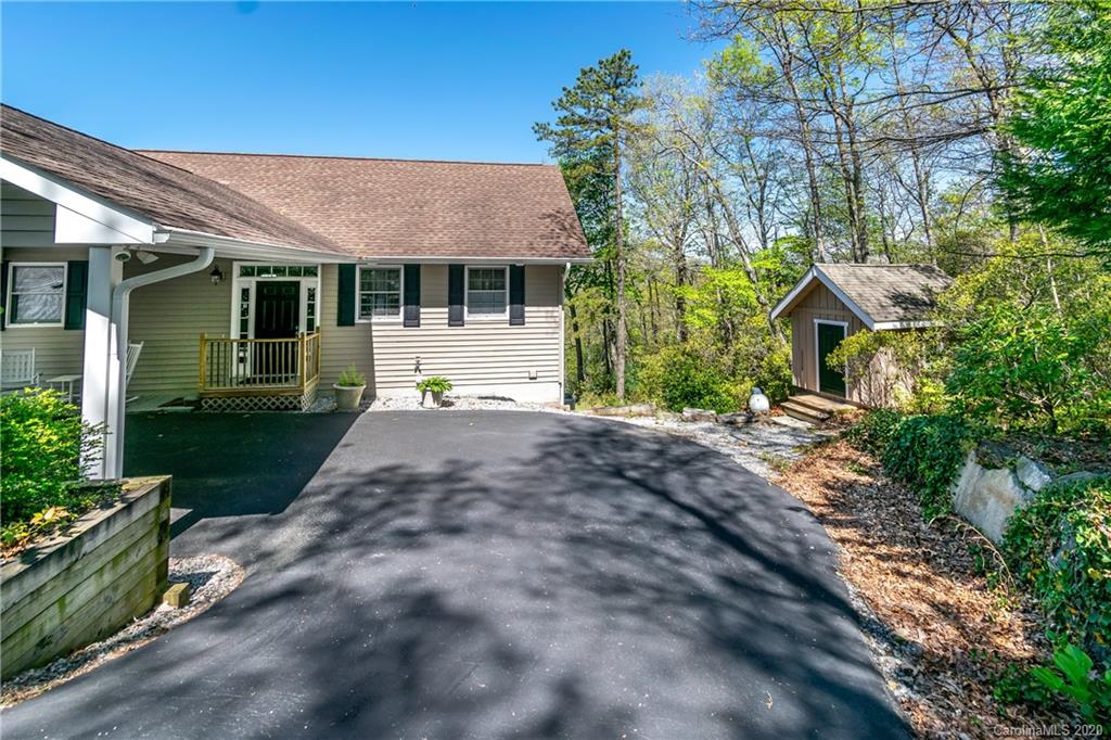 Property image 2 of 36 Panther Run in Ridge Haven, Brevard, NC 28712