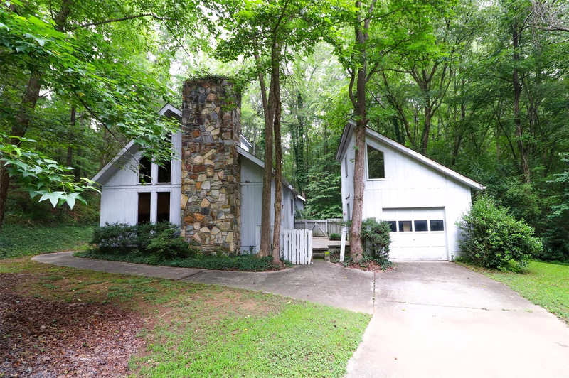 Property image 2 at 950 Lenhaven Street, Concord, NC 28025