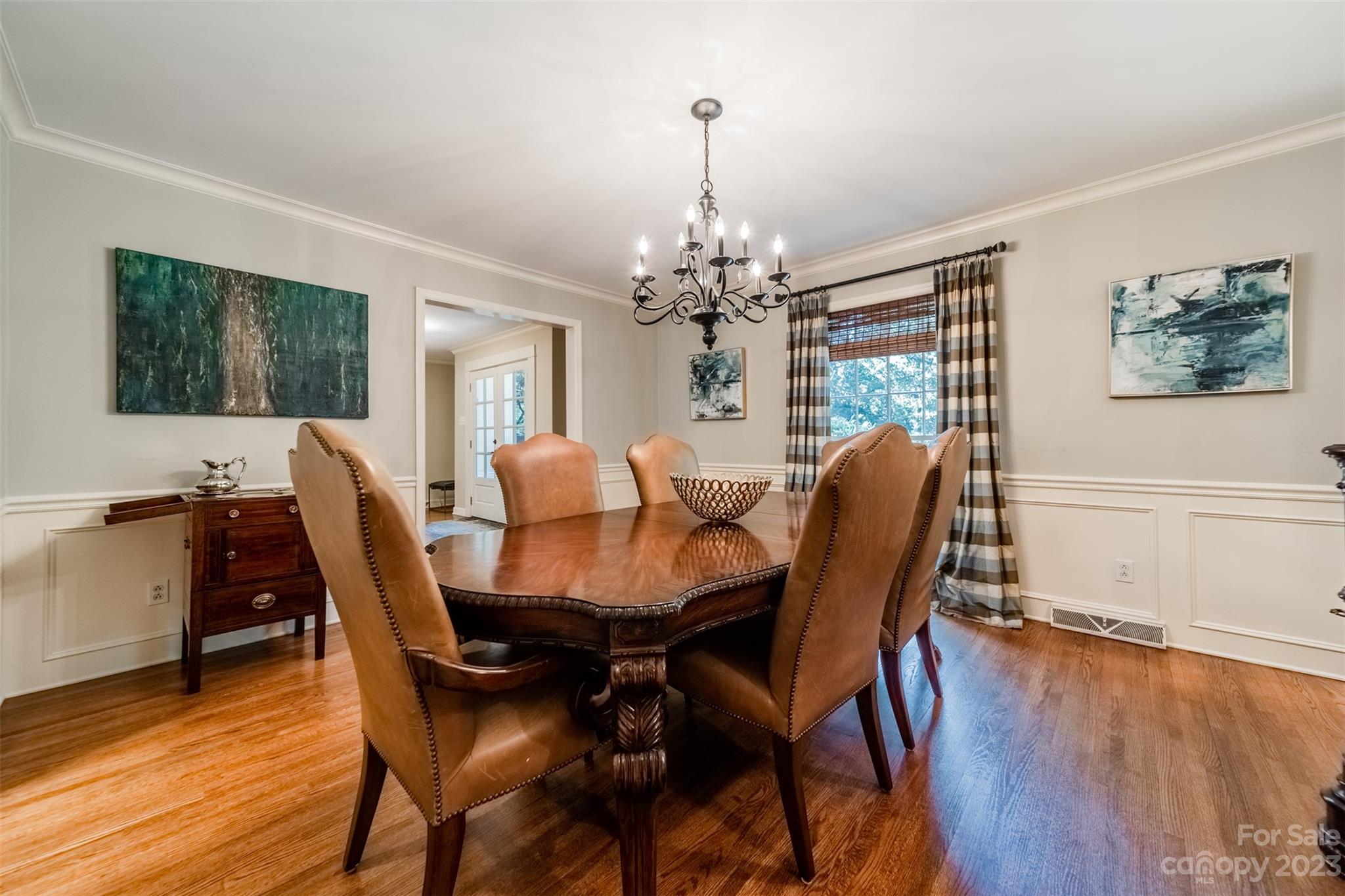 Property image 5 of 4101 Crossgate Road in Kingswood, Charlotte, NC 28226