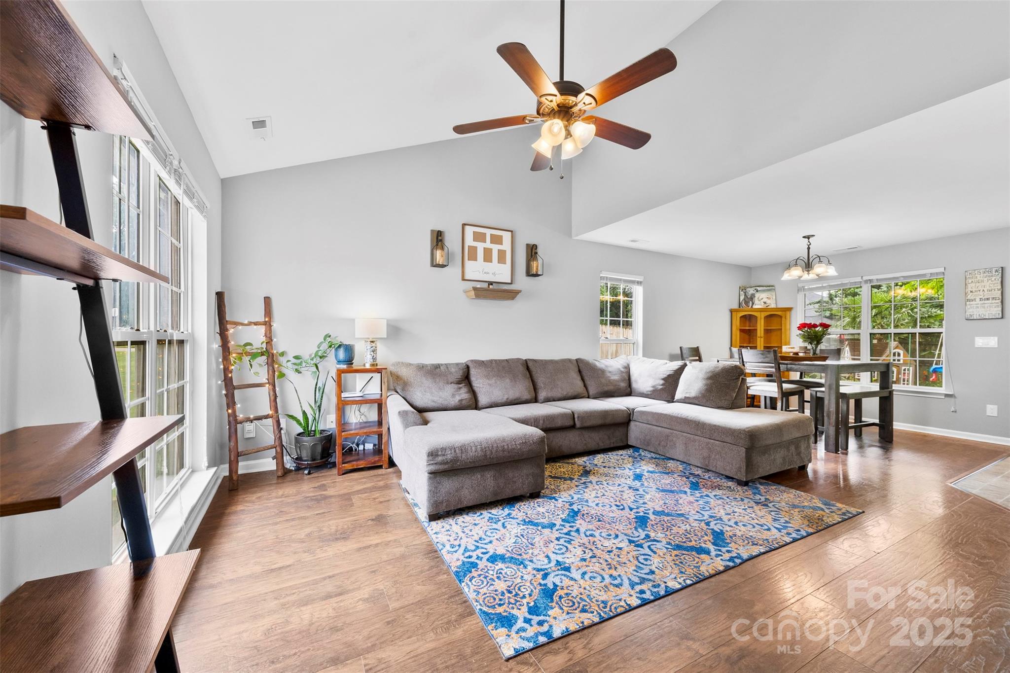 Property image 2 of 7321 Mapleridge Drive in Starmount, Charlotte, NC 28210