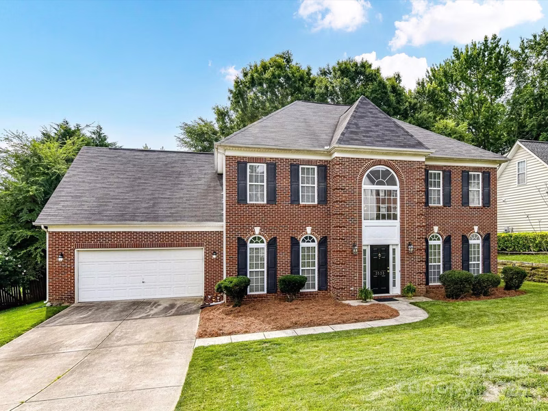 3533 Weddington Ridge Lane