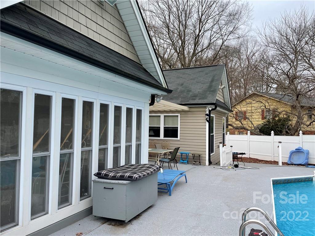 Property image 5 of 1036 Nottingham Drive in sherwood forest, Gastonia, NC 28054