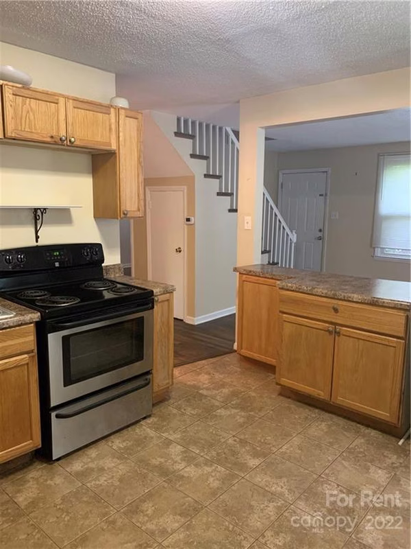 Property image 5 at 4201 Dinglewood Avenue, Charlotte, NC 28205