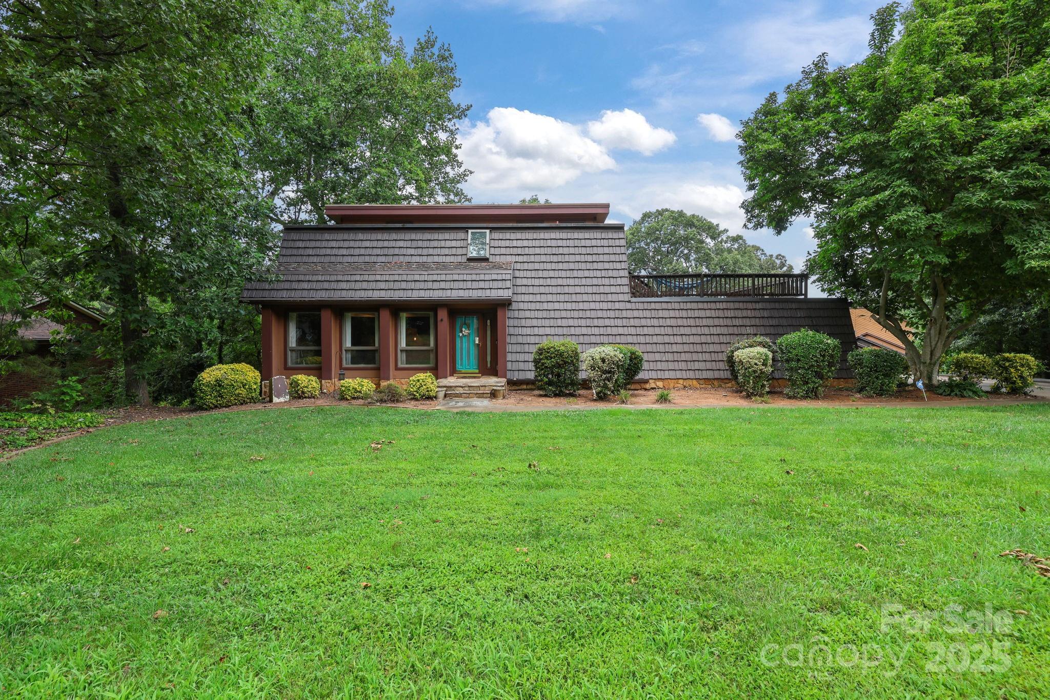 Property image 5 of 106 Travis Lane in Corbin Hills, Salisbury, NC 28146