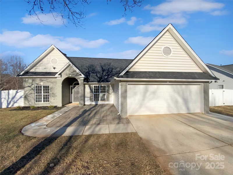 2115 Windy Hill Lane