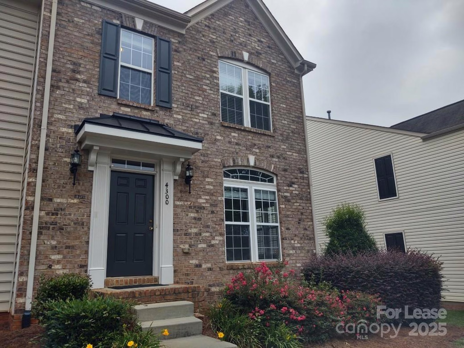 Property image 1 at 4300 Park South Station Boulevard, Charlotte, NC 28210