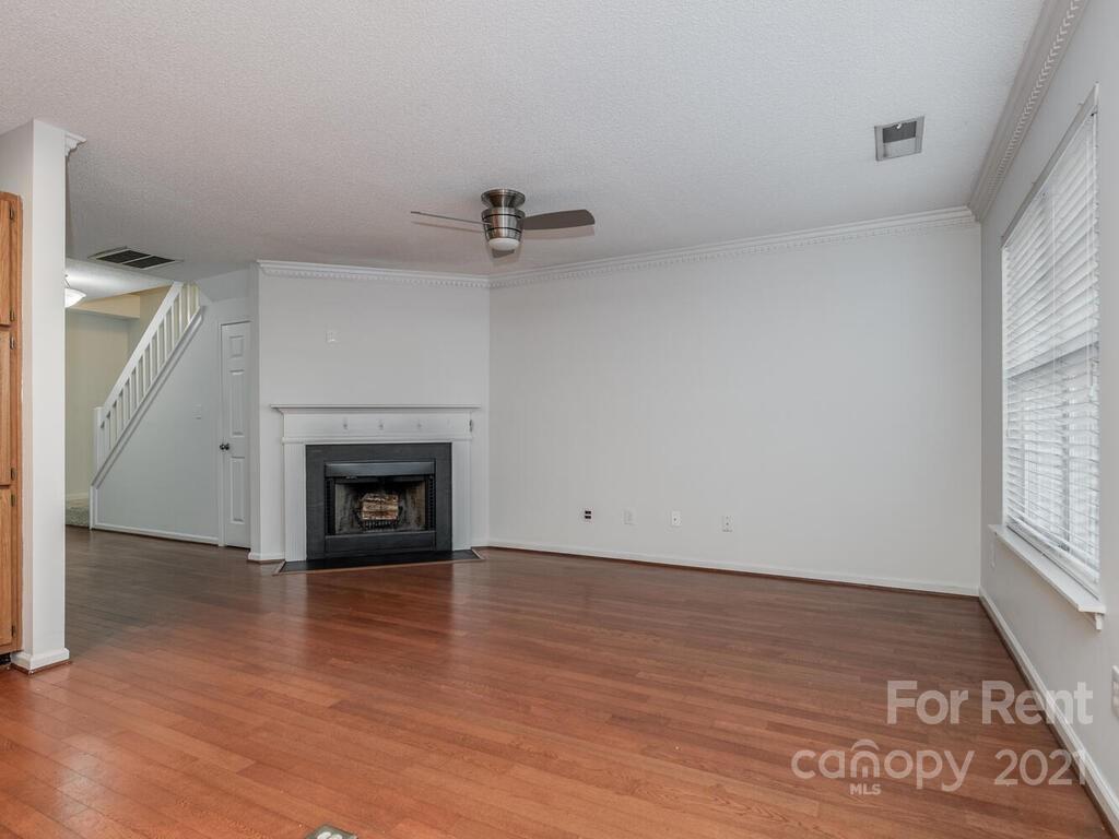 Property image 5 of 8918 Scotch Heather Way in Southgate Commons, Charlotte, NC 28277
