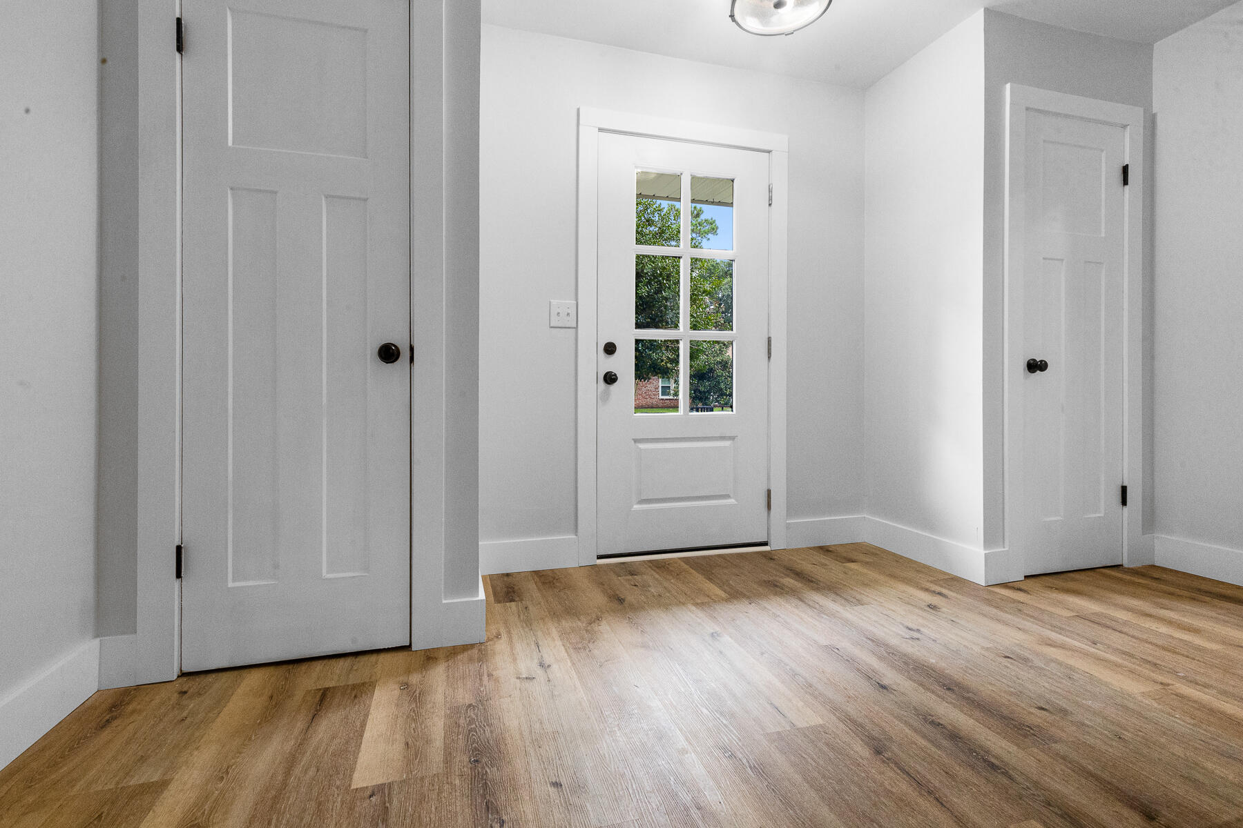 Property image 5 of 1207 Hampton Drive in Sangaree, Summerville, SC 29486