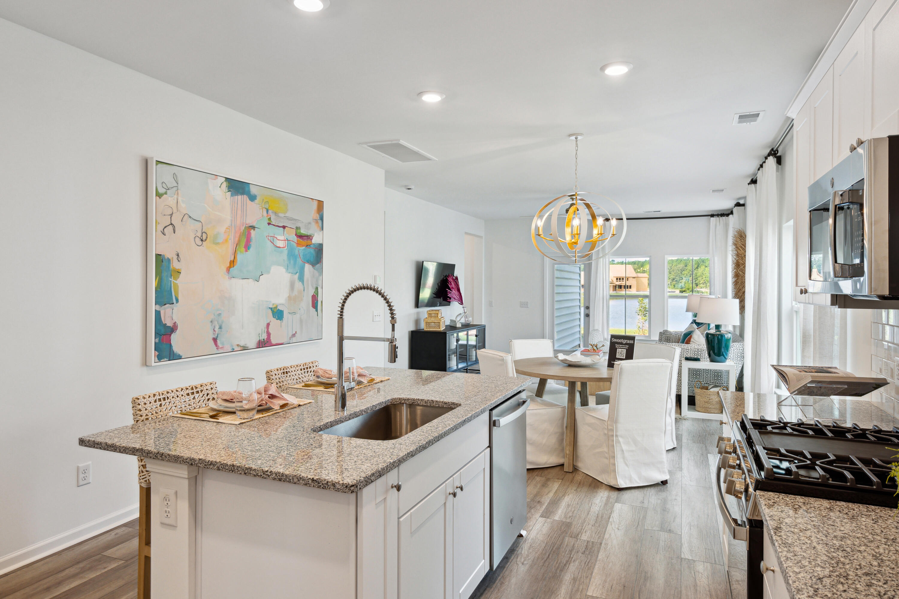 Property image 4 of 1018 Currant Road in Summers Corner, Summerville, SC 29485