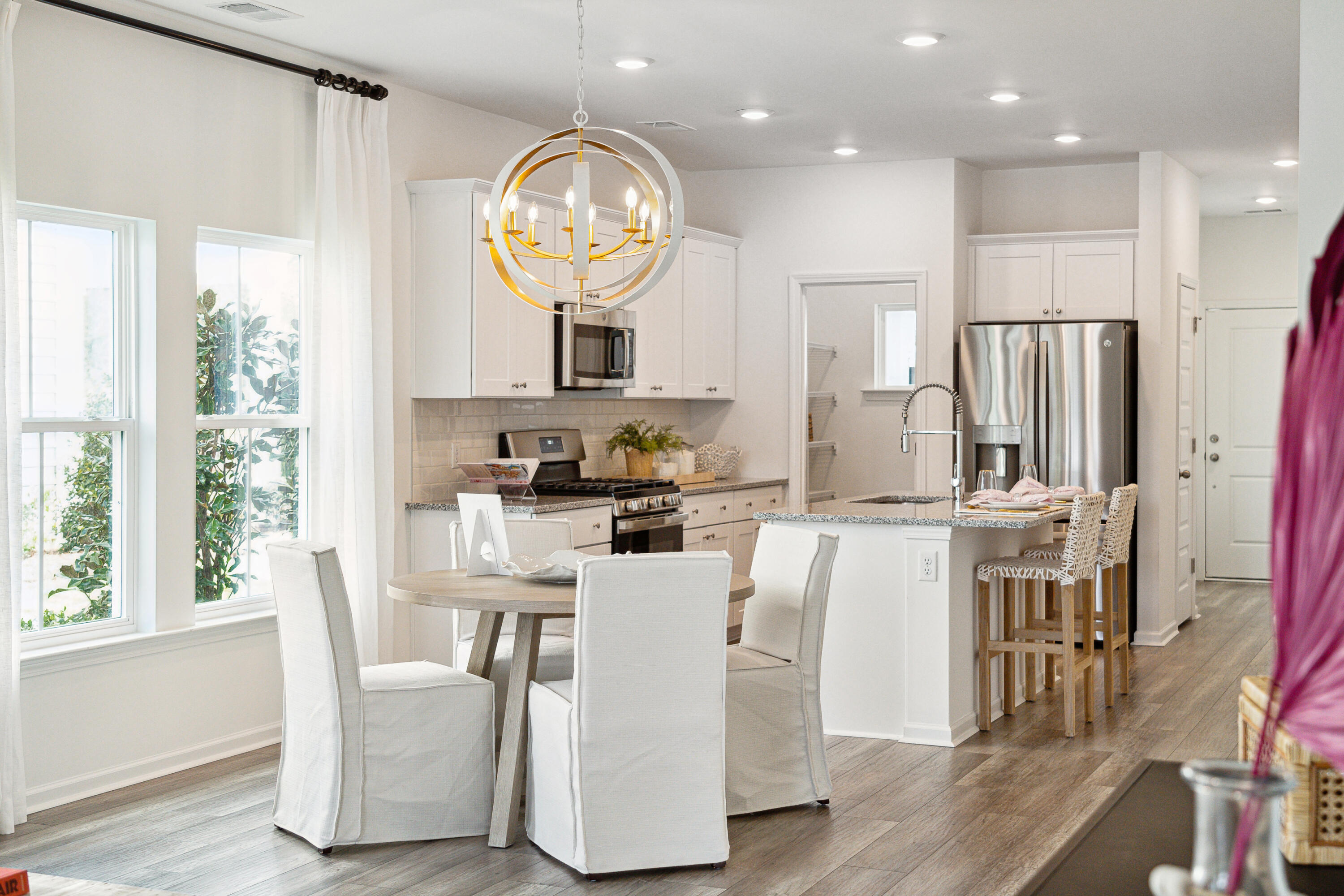 Property image 5 of 1018 Currant Road in Summers Corner, Summerville, SC 29485
