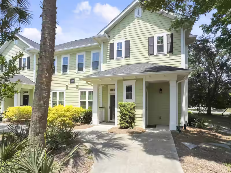 1225 Blakeway Street 703
