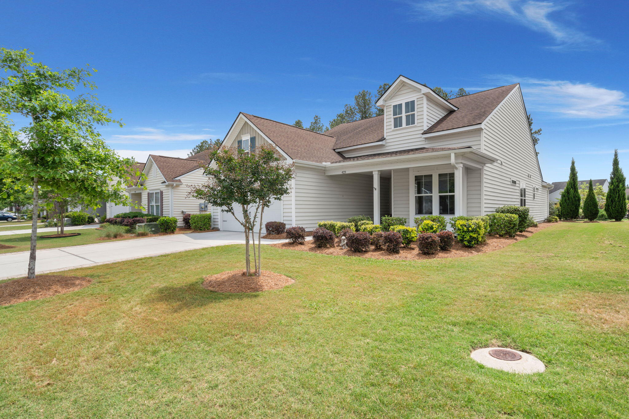 Property image 2 of 423 Four Seasons Boulevard in Cane Bay Plantation, Summerville, SC 29486