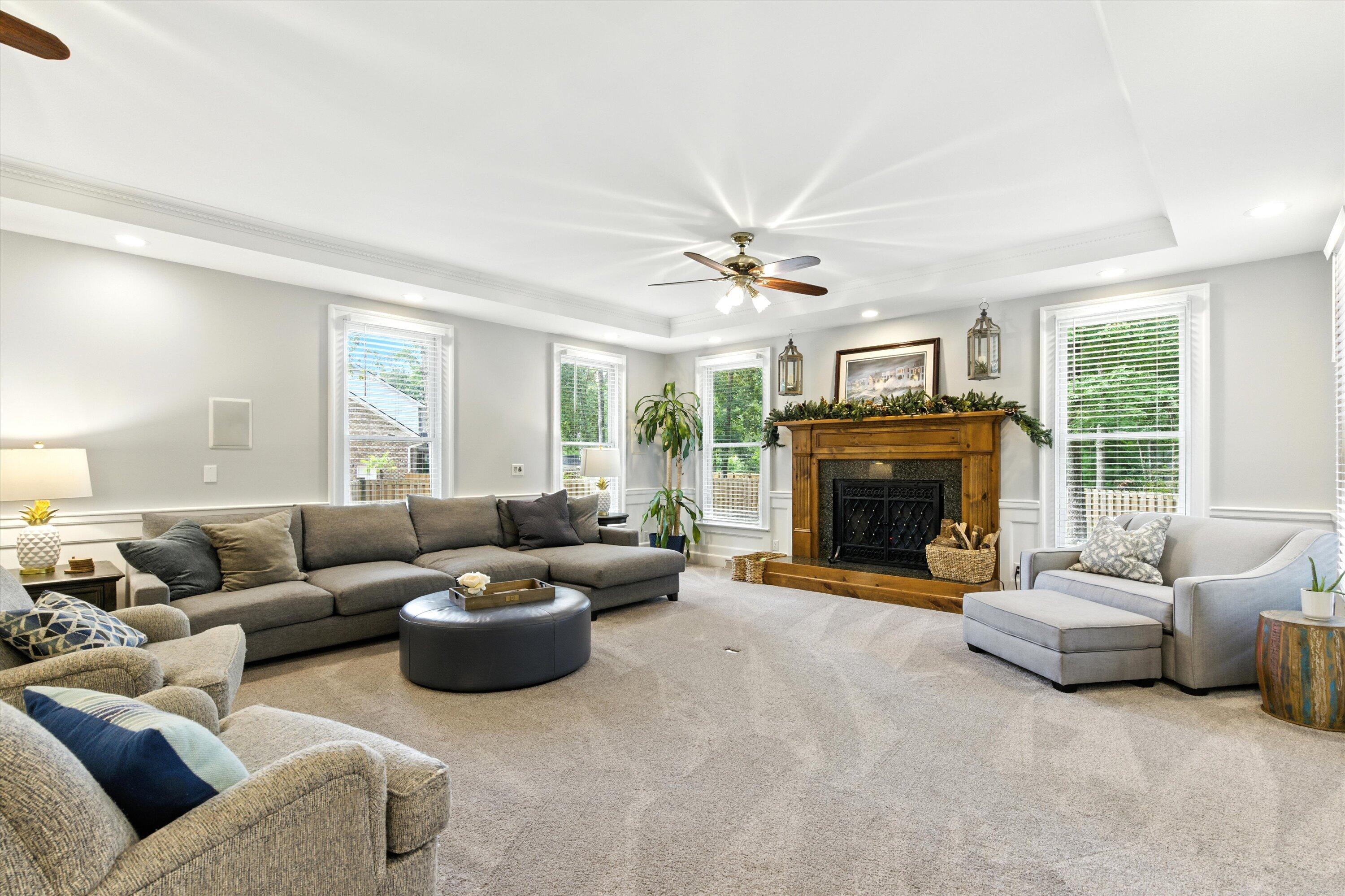 Property image 3 of 123 Huckleberry Lane in Ashborough East, Summerville, SC 29485