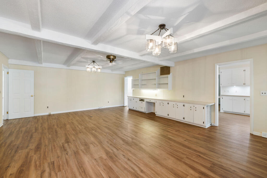 Property image 2 of 1308 Coleridge Street in Charlestowne Est, Charleston, SC 29407