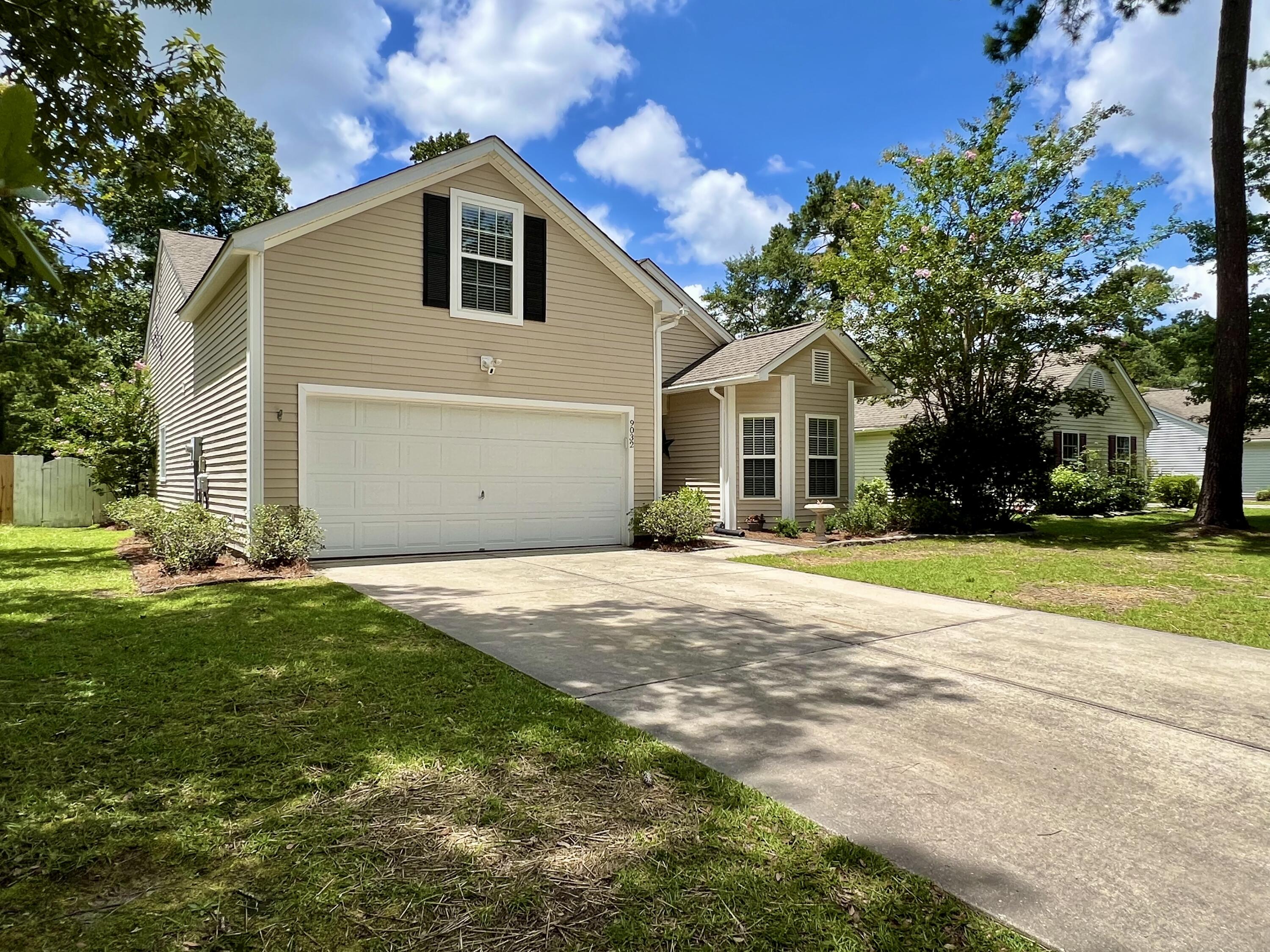 Property image 2 of 9032 Pickett Fence Lane in Wescott Plantation, Summerville, SC 29485
