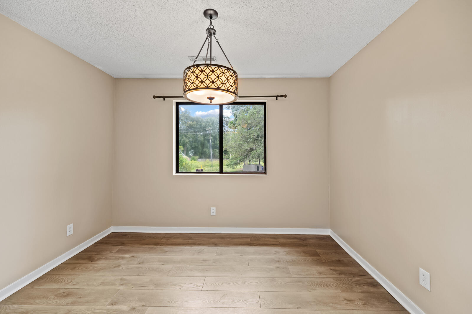 Property image 5 of 2305 Treescape Drive 7 in Ashleytowne Village, Charleston, SC 29414