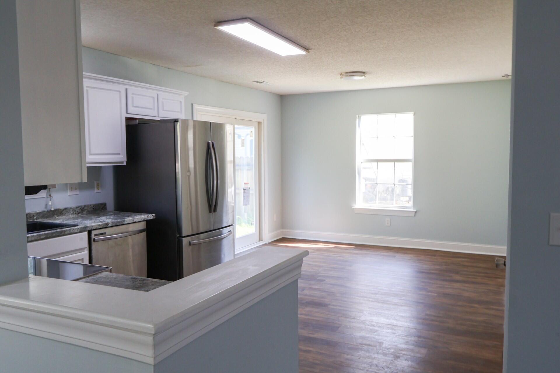 Property image 4 of 1003 Providence Way in Providence Place, Summerville, SC 29483