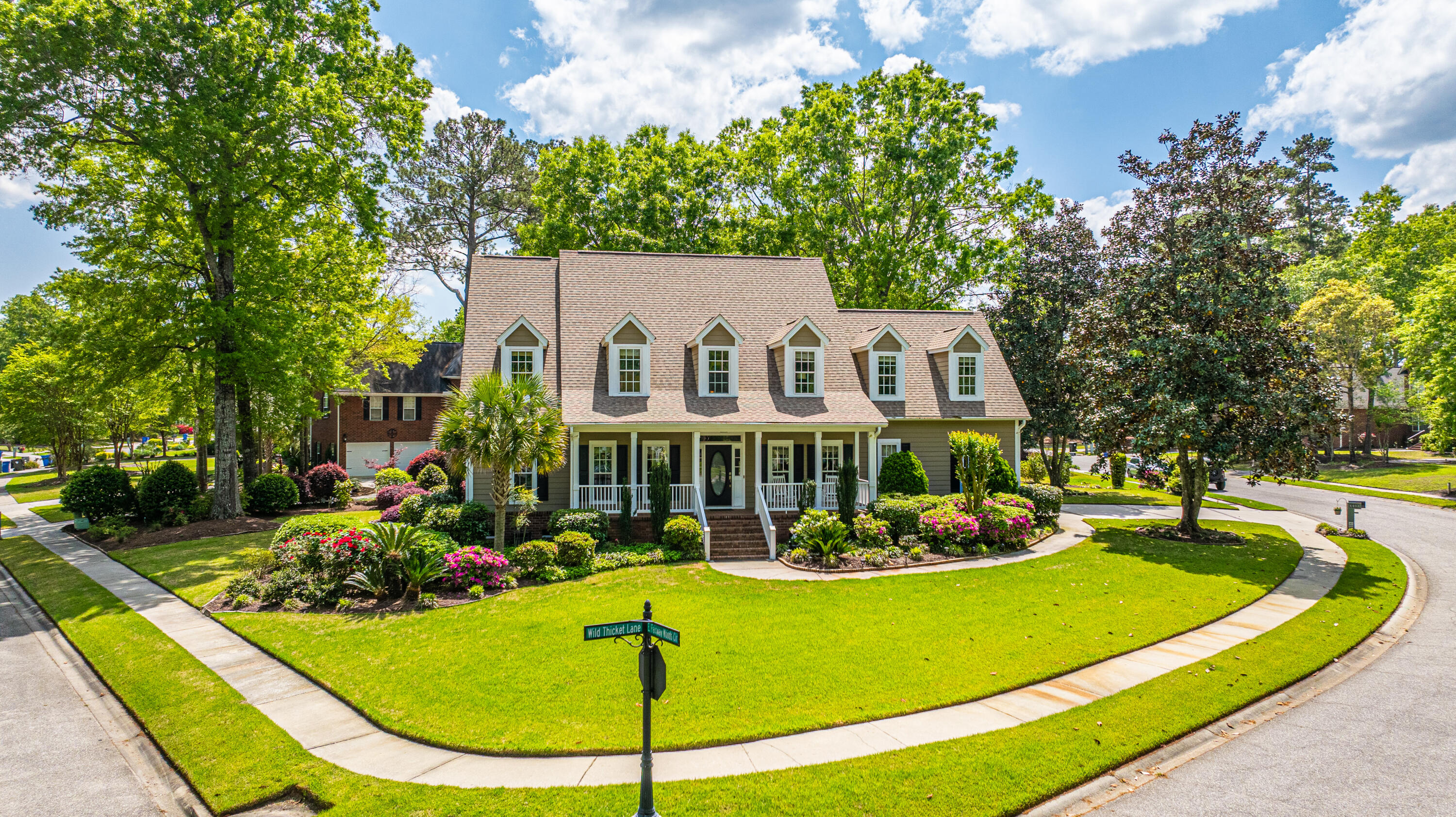 Property image 4 of 4403 Wild Thicket Lane in Coosaw Creek Country Club, North Charleston, SC 29420