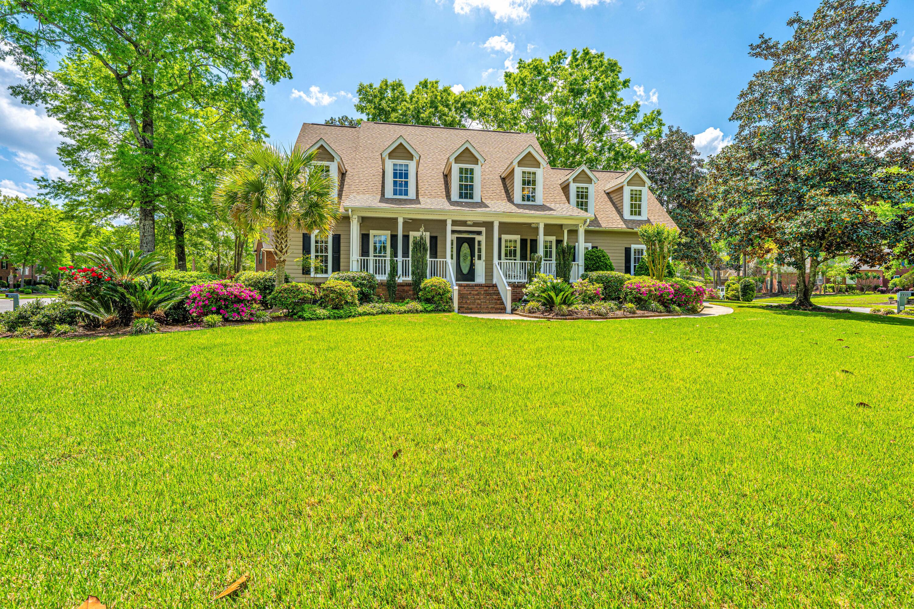 Property image 5 of 4403 Wild Thicket Lane in Coosaw Creek Country Club, North Charleston, SC 29420