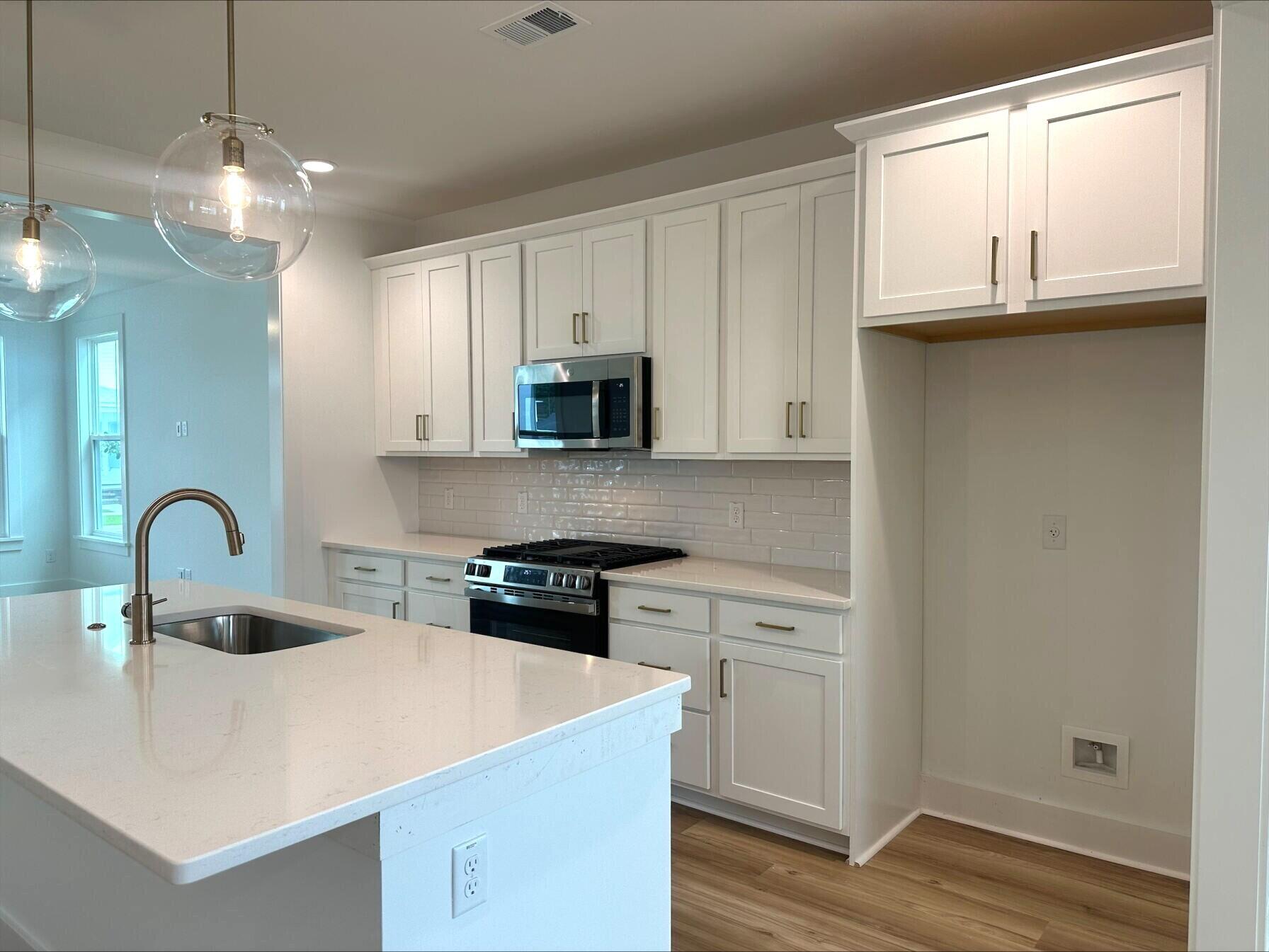 Property image 3 of 814 Gentle Breeze Drive in Nexton, Summerville, SC 29486