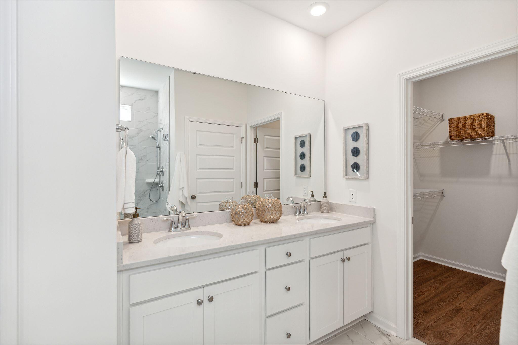 Property image 3 of 1020 Sagegrass Street in Summers Corner, Summerville, SC 29485