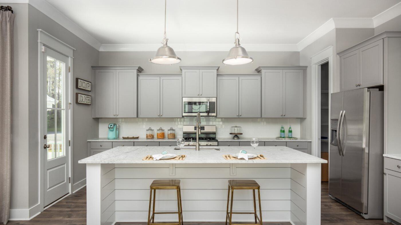 Property image 3 of 102 Bloomsbury Street in Carnes Crossroads, Summerville, SC 29486