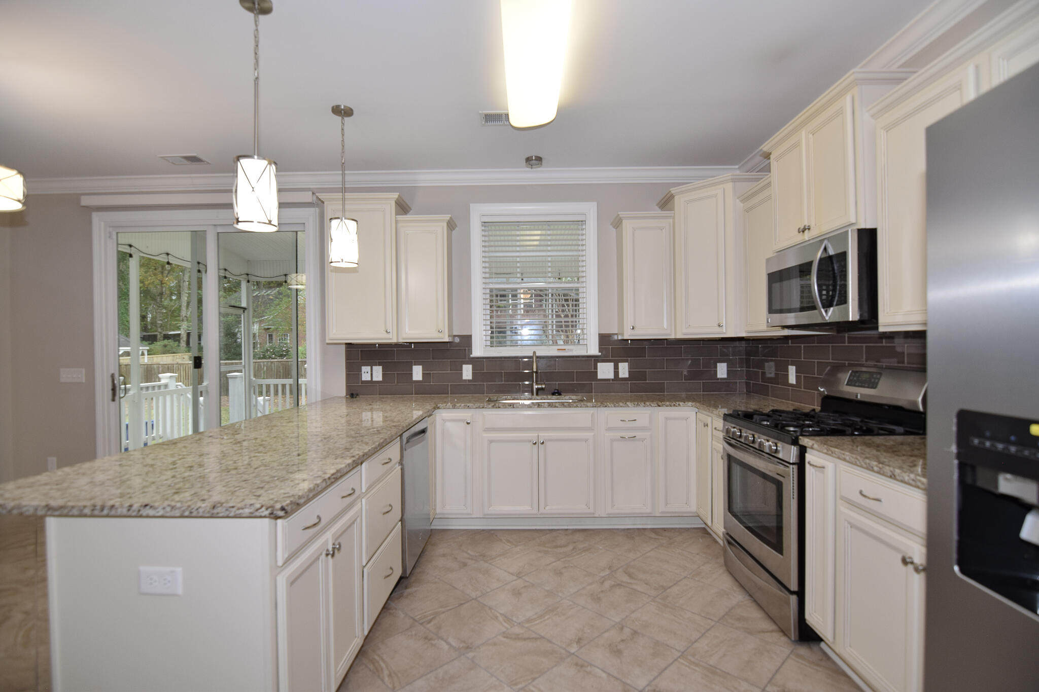 Property image 5 of 5540 Indigo Fields Boulevard in Indigo Fields, North Charleston, SC 29418