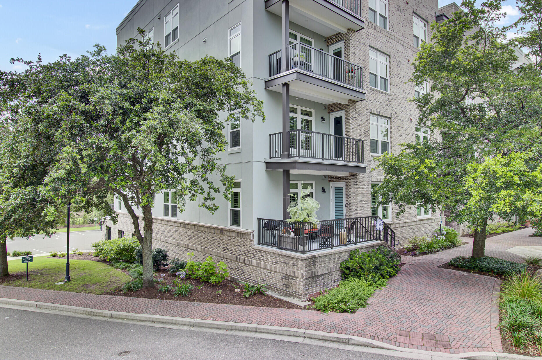 Property image 3 of 125 Pier View Street 209 in Pier View, Charleston, SC 29492