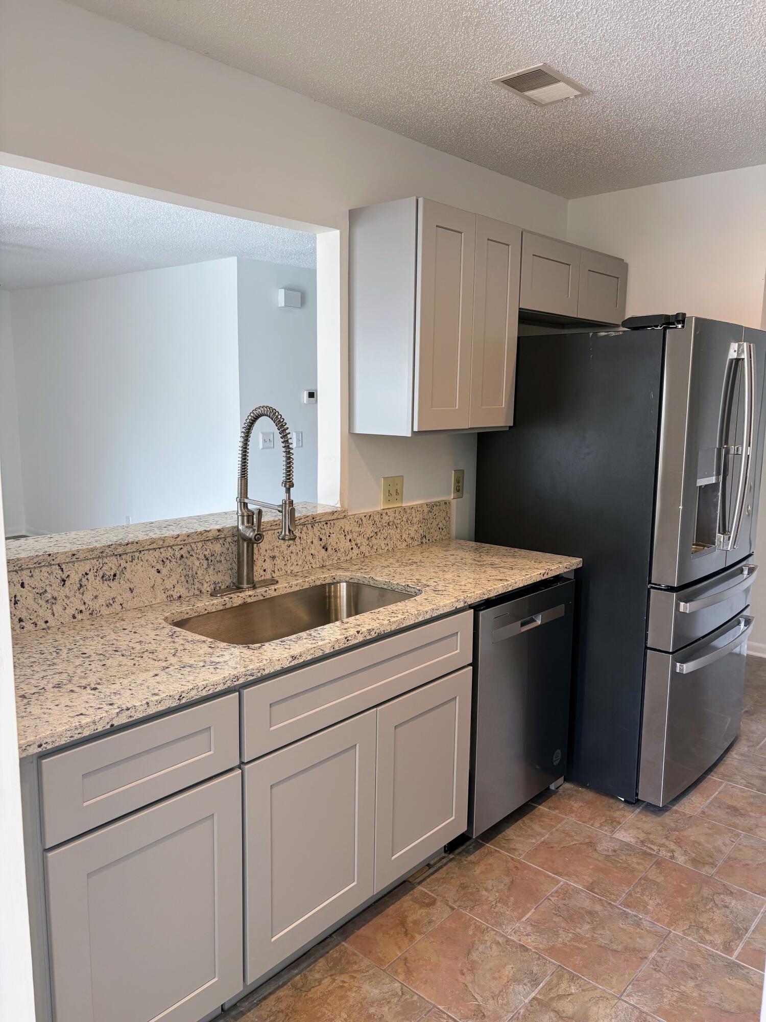 Property image 2 of 607 Waterwood Drive in Greenslake Condominiums, Goose Creek, SC 29445