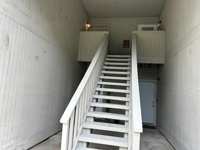 Property image 3 of 1004 Greencastle Drive in Greenslake Condominiums, Goose Creek, SC 29445