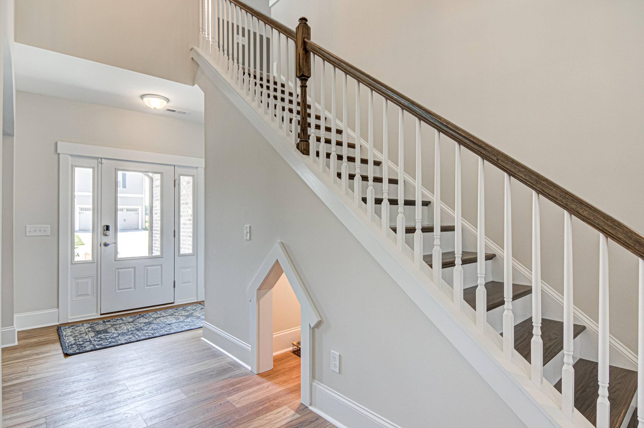 Property image 3 of 185 Grange Circle in Hewing Farms, Summerville, SC 29486