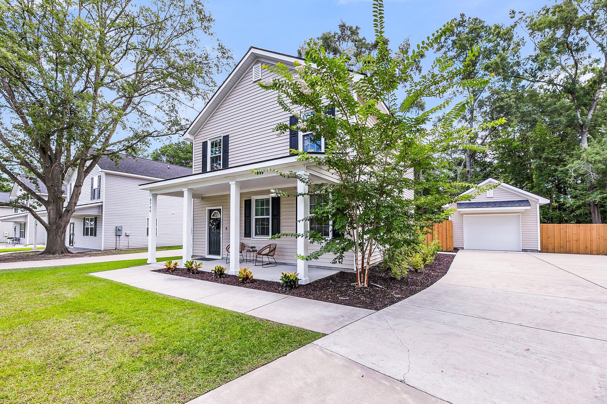 Property image 3 of 8700 Jenny Lind Street in Deer Park, North Charleston, SC 29406