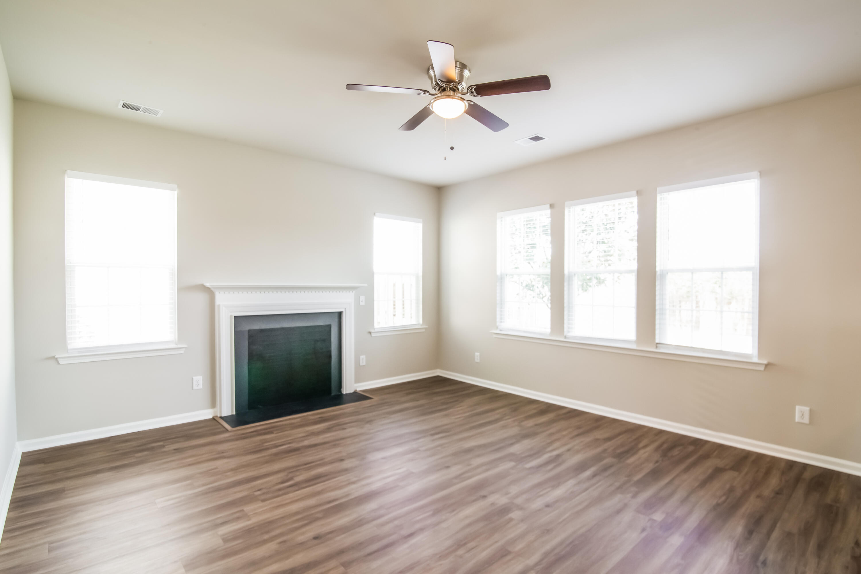 Property image 5 of 4021 Sanderson Lane in Myers Mill, Summerville, SC 29483