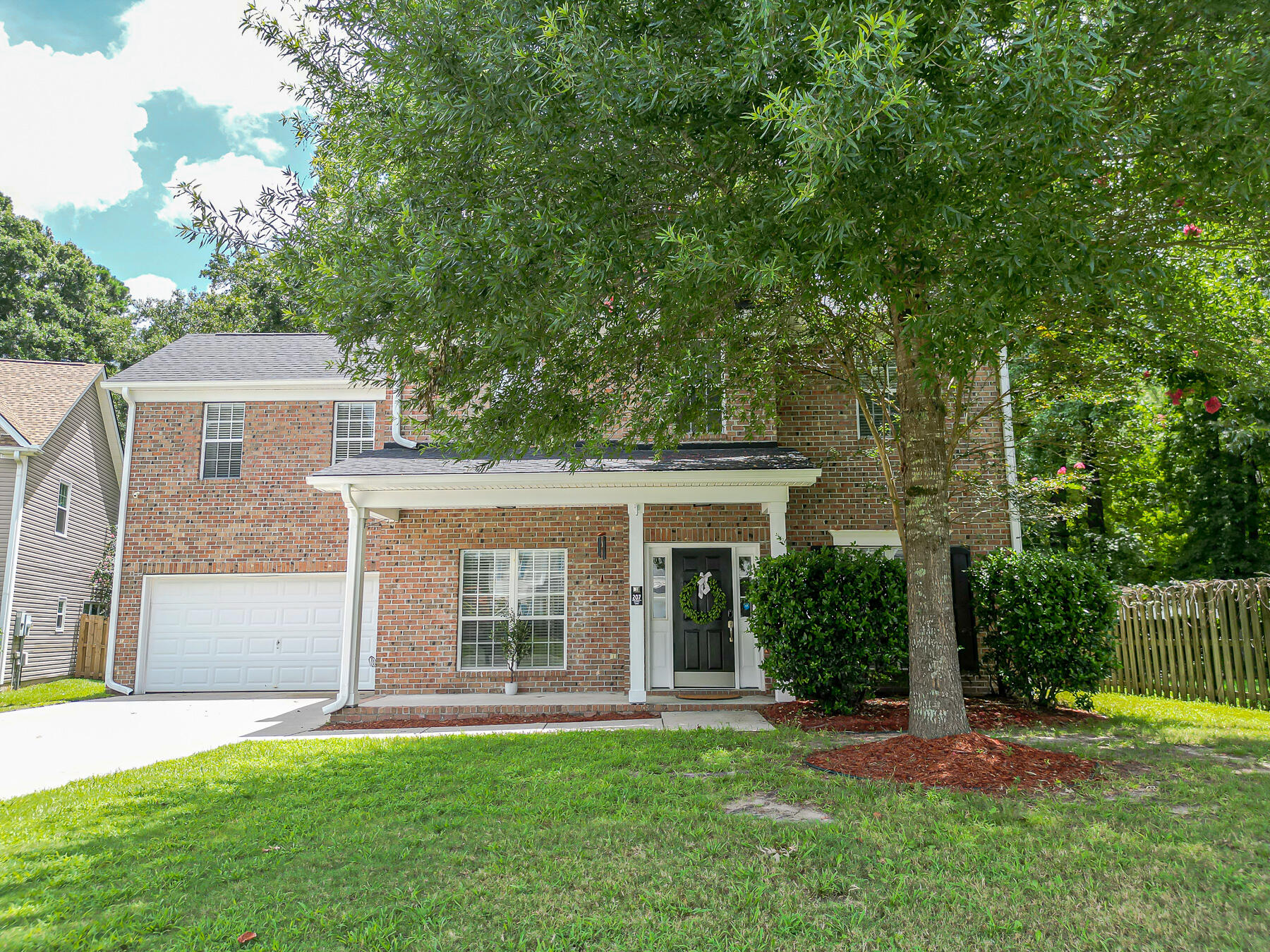 Property image 4 of 207 Curico Lane in Plum Creek, Summerville, SC 29483