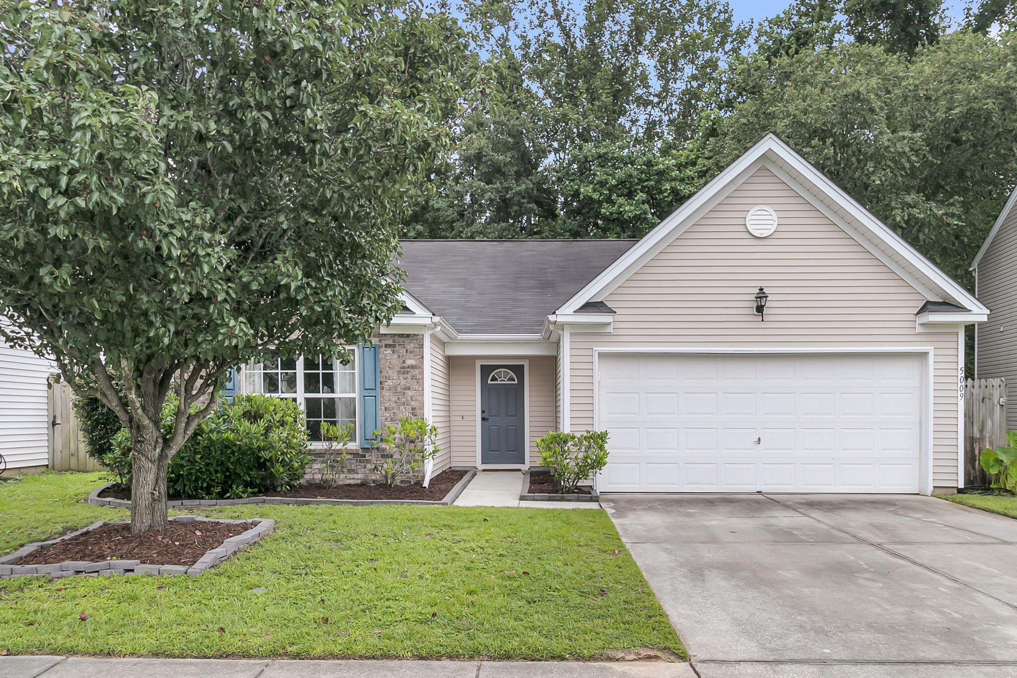 Property image 2 of 5009 Whitfield Court in Waterside Landing, Summerville, SC 29485