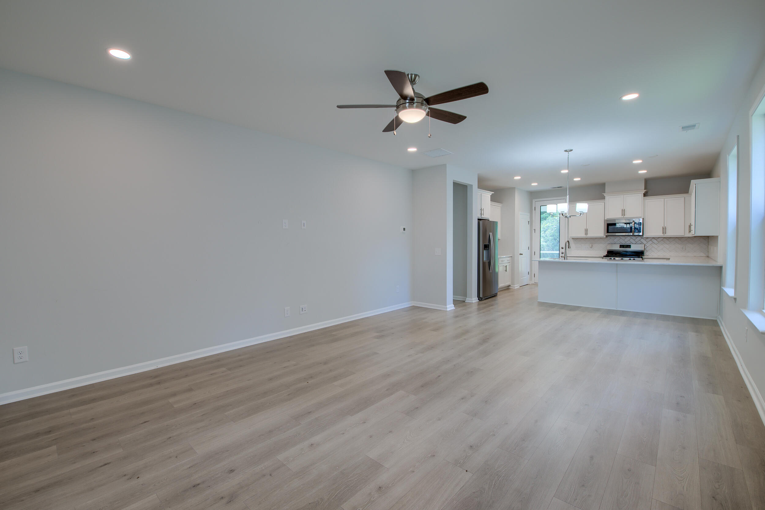 Property image 5 of 8640 Windsor Hill Boulevard in Windsor Crossing, North Charleston, SC 29420